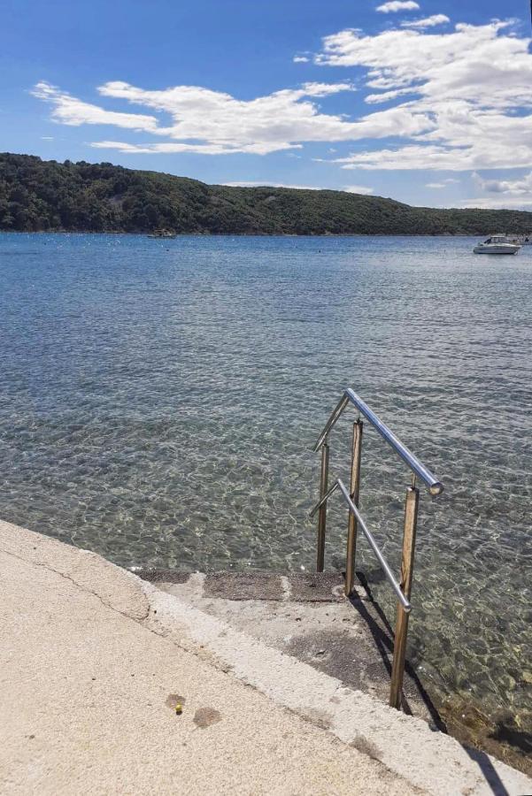 Apartments By The Sea Kampor, Rab - 4986 Exteriör bild